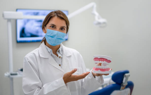 Best Emergency Gum Treatment in East Hills, NY
